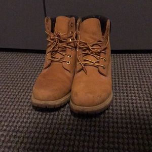 Men’s size 9.5 original timberland boots